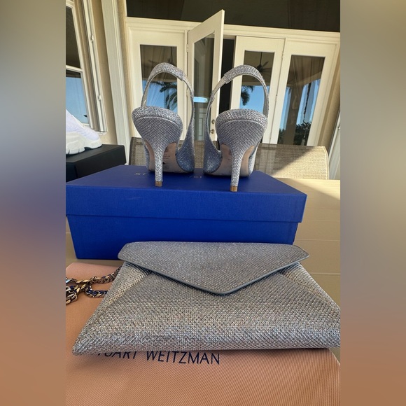 Stuart Weitzman Silver Glitter Slingback Pumps with Matching Envelope Clutch - Picture 6 of 11